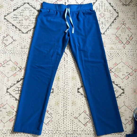 Figs royal blue women’s scrub pants Sz medium tall - Picture 2 of 4